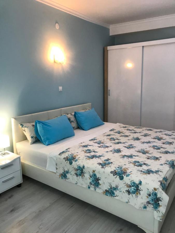 White Rose Guest Rooms Burgas Bagian luar foto