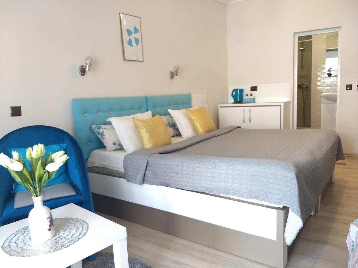 White Rose Guest Rooms Burgas Bagian luar foto