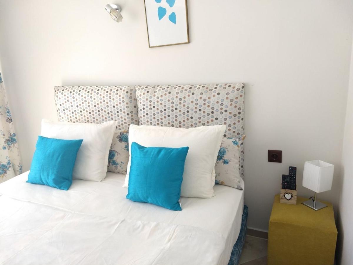 White Rose Guest Rooms Burgas Bagian luar foto